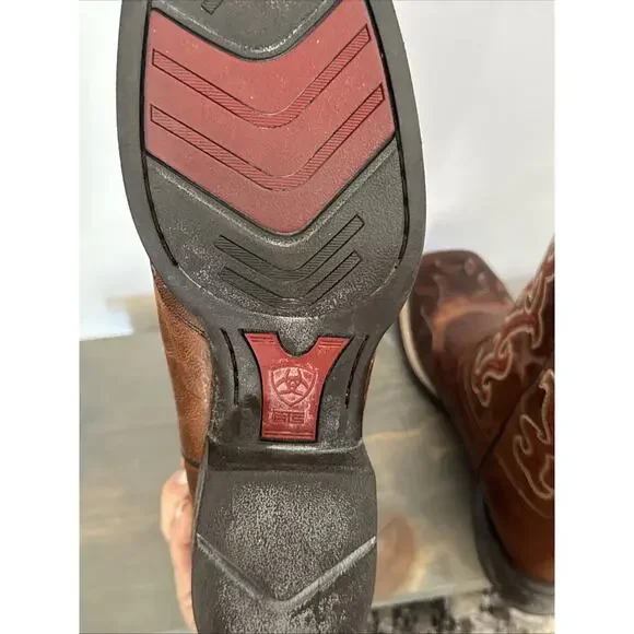 Ariat 10010937 Brown Leather Square Toe Cowboy Boots ATS . Men's Size 9 C EUC